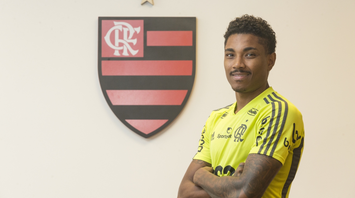 ATAQUE - Entrevista com jogador Vitinbho do Flamengo no Ninho do Urubu em Vargem Grande. Foto: Daniel Castelo Branco / Agencia O Dia