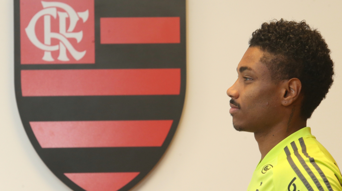 ATAQUE - Entrevista com jogador Vitinbho do Flamengo no Ninho do Urubu em Vargem Grande. Foto: Daniel Castelo Branco / Agencia O Dia