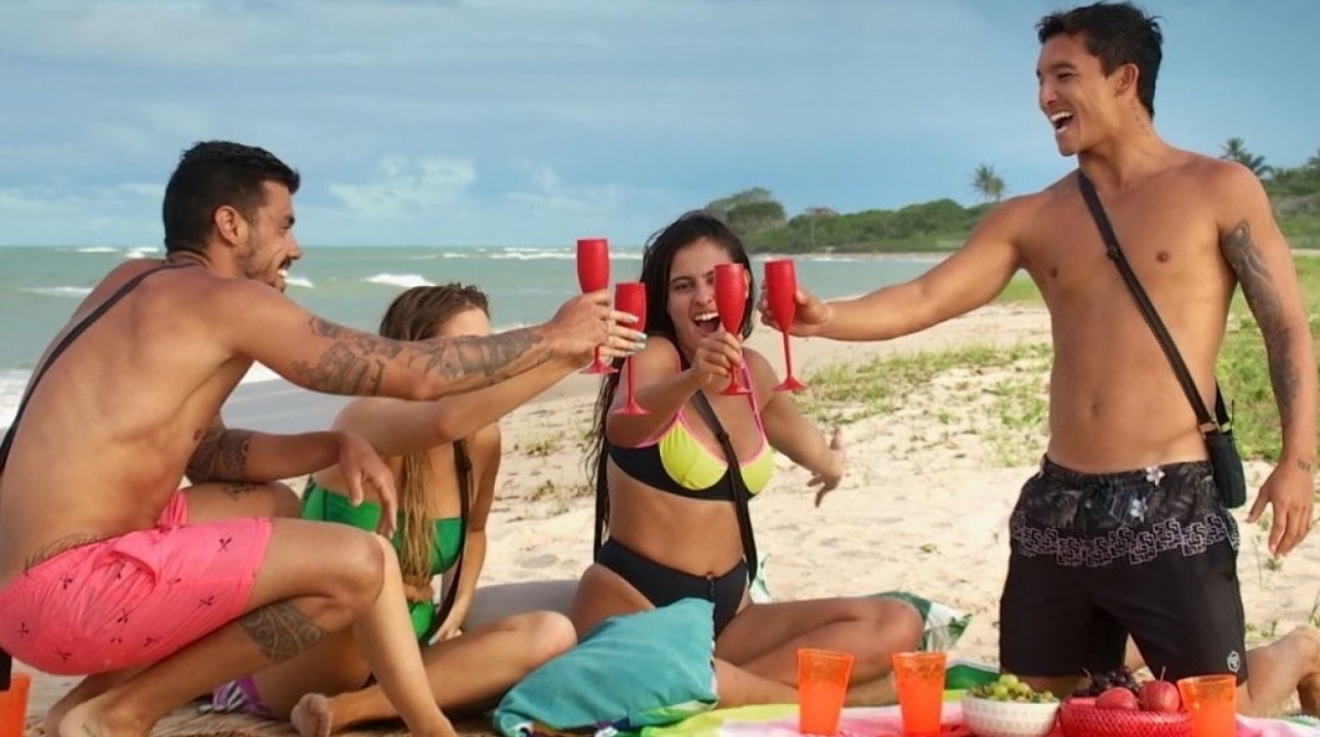 Depois de passeio, Nakagima foi escolhido por Vitoria para a su&iacute;te master - Reprodução