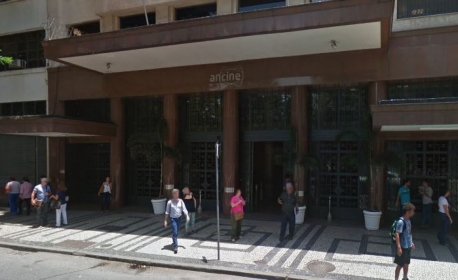 Polícia Civil realiza operação contra sites ilegais de TV por assinatura