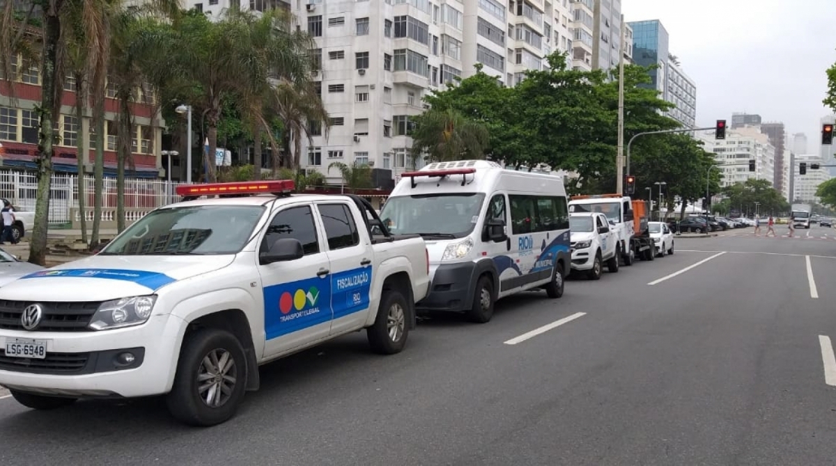 Mutirão da Ordem Pública, da Prefeitura, inicia ações de ordenamento pela orla da Zona Sul - Divulgação