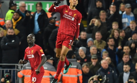 Militão e Fabinho não preocupam após sustos na Champions League