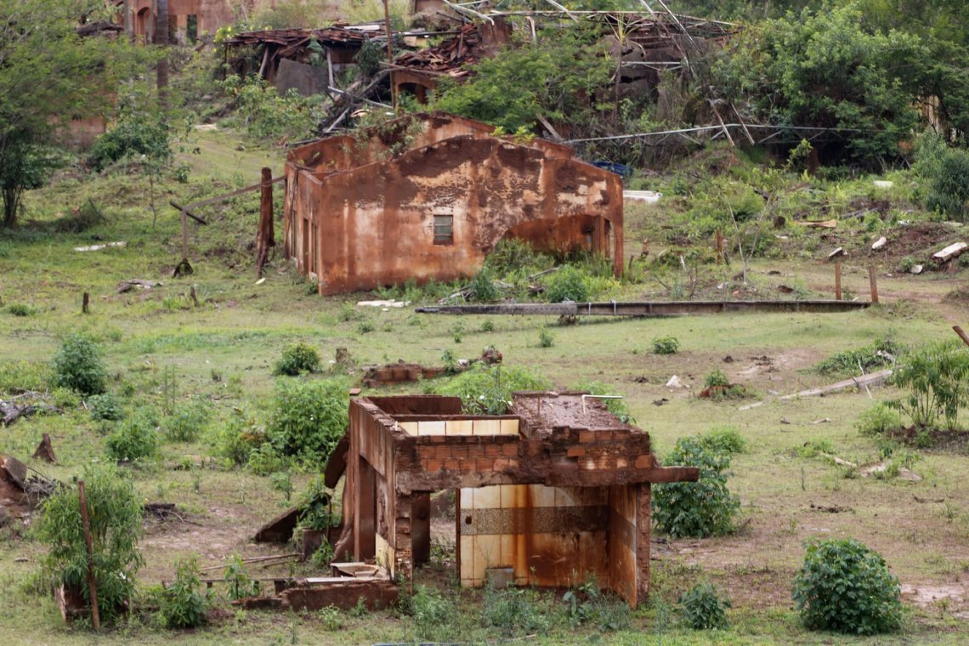 Mineradora estrangeira contesta jurisdição na tragédia de Mariana