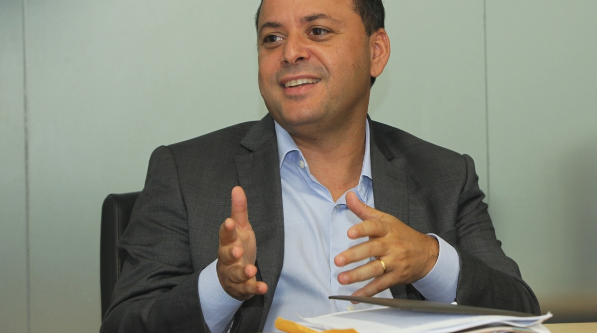 O Prefeito de Niterói,Rodrigo Neves, foi entrevistado em visita à sede do jornal O Dia.