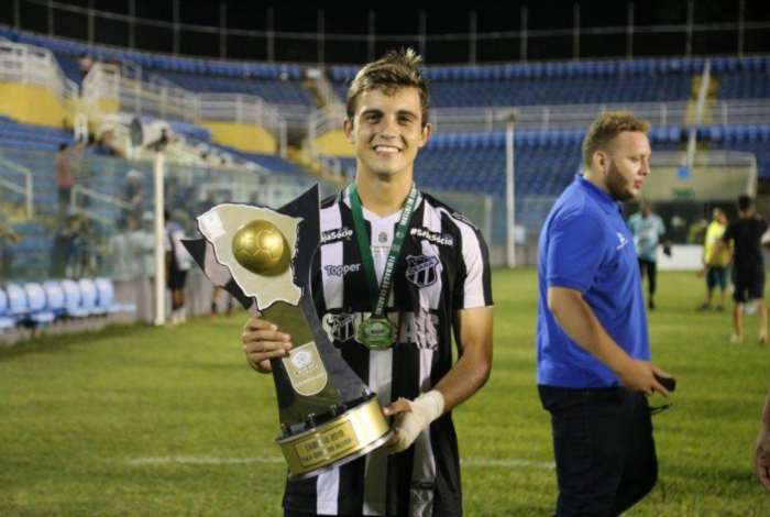 Em andamento: Ceará tenta contratar jogador do Flamengo para 2020