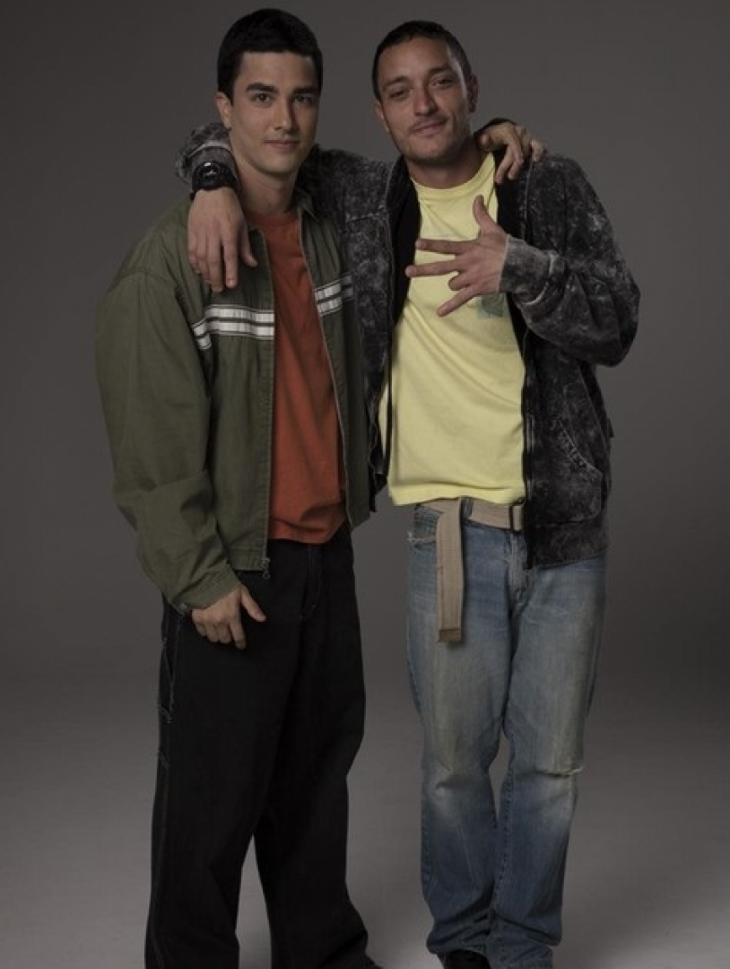 Os irmãos Cravinhos: Daniel (Leonardo Bittencourt) e Christian (Allan Souza Lima) - Stella Carvalho/Reprodução