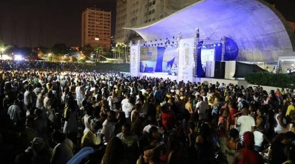 Baile Charme no Parque Madureira