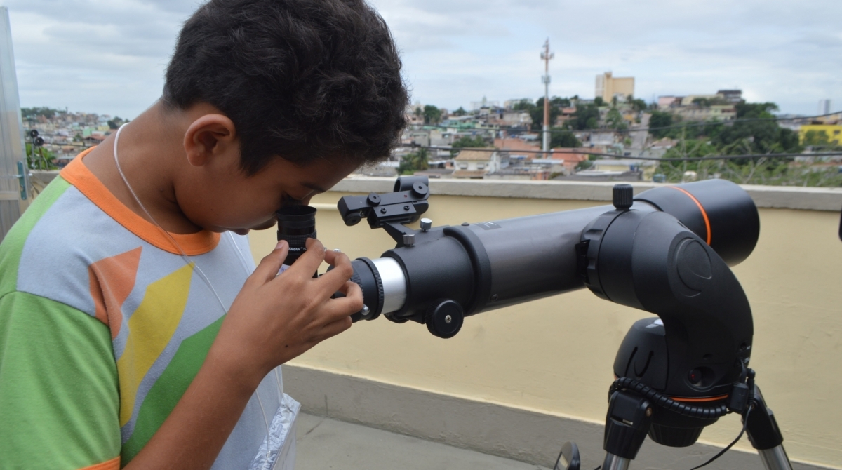 Israel foi contemplado pelo projeto 'Papai Noel dos Correios': voluntários têm até dia 30 para entregar presentes  -  Igor Lima/Divulgação