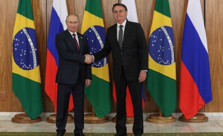 Vladimir Putin convida Bolsonaro para conhecer a Rússia