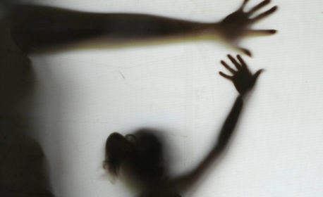 Comissão do Senado aprova projeto que torna inafiançável crime relacionado com pedofilia