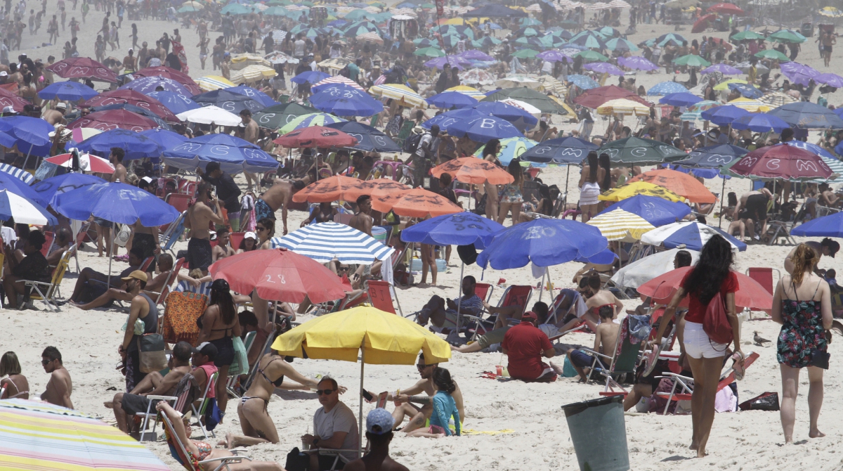 Domingo tem temperatura m&aacute;xima prevista de 35&ordm;C

 - Cl&eacute;ber Mendes / Arquivo / Ag&ecirc;ncia O DIA