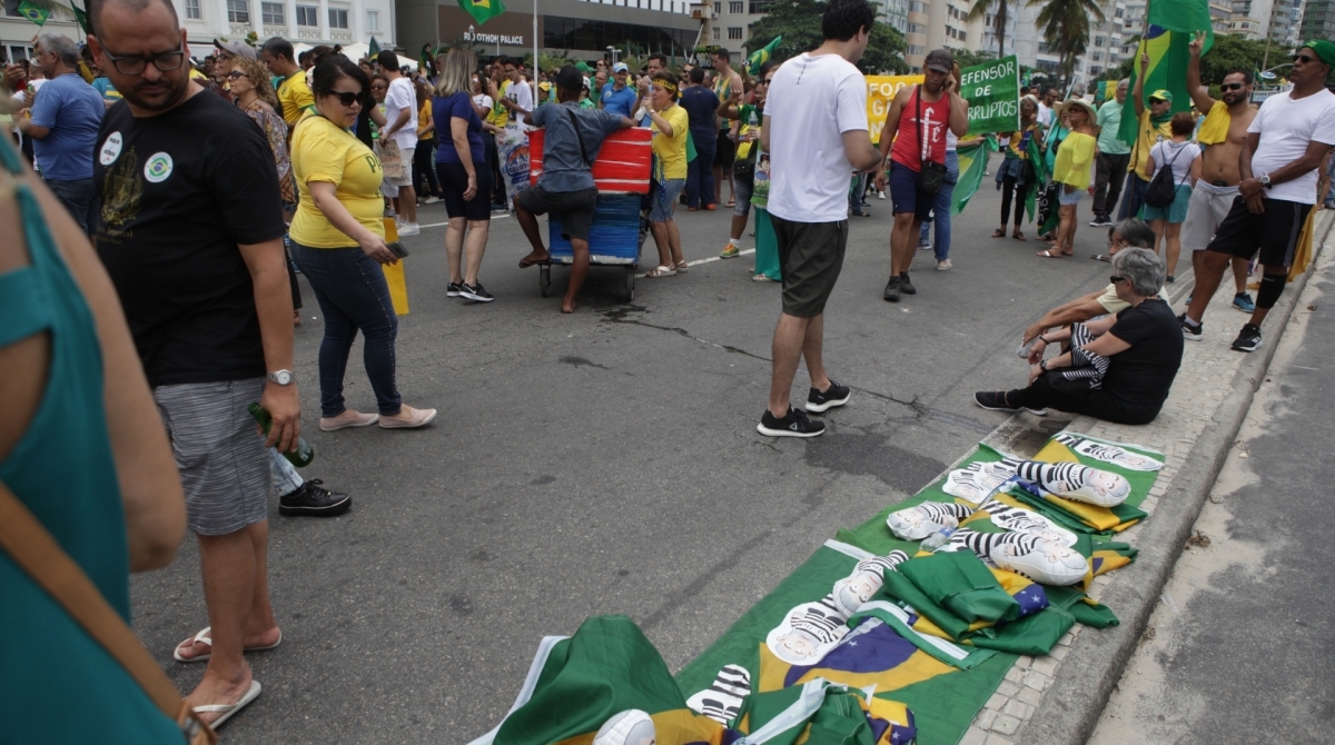 Rio, 17/11/2019  - Ato Pro Bolsonaro e contra Gilmar Mendes. Copacabana, zona sul  do Rio,  Foto: Ricardo Cassiano/Agencia O Dia