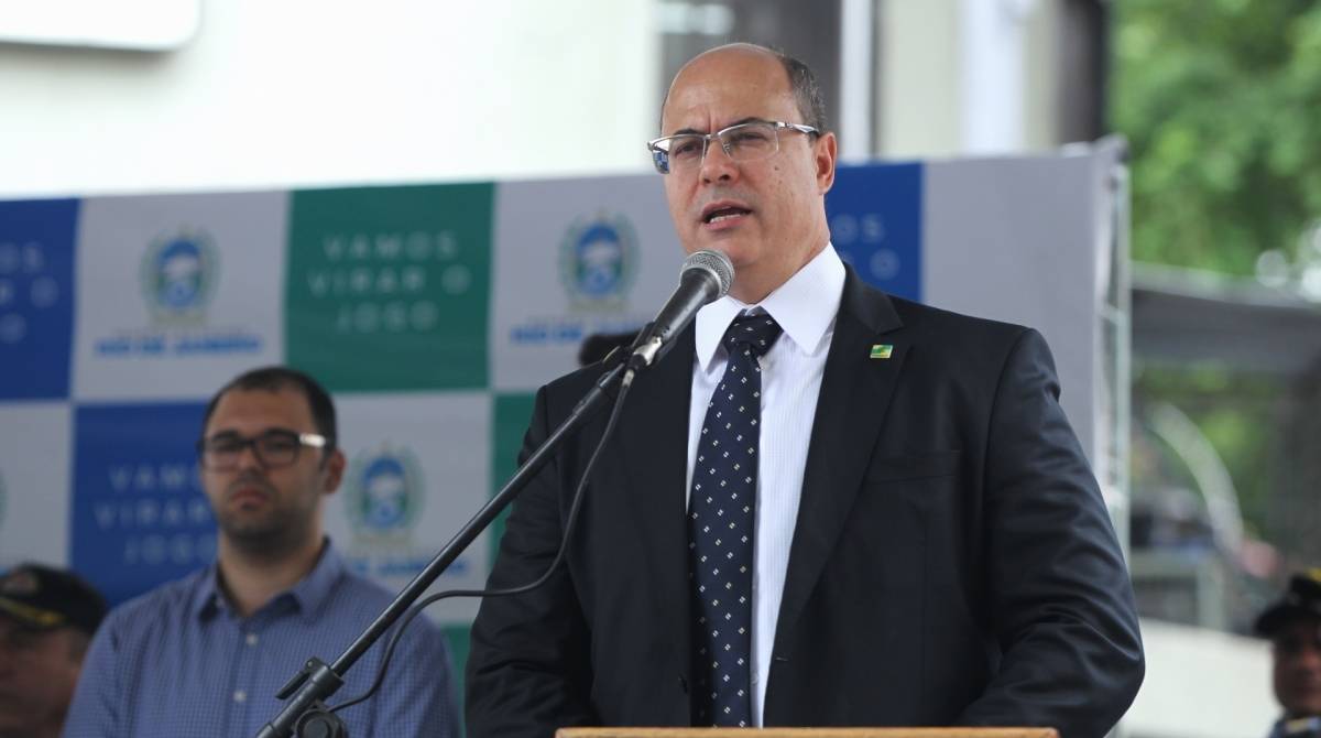 Governador apresenta novos policiais do batalhão da Tijuca. A cerimônia aconteceu na praça Sãens Peña, na Tijuca.
