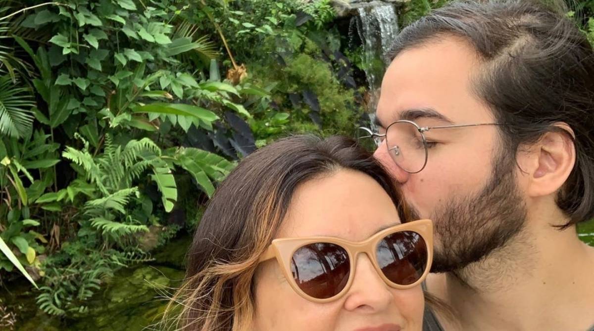 F&aacute;tima Bernardes e T&uacute;lio Gadelha  