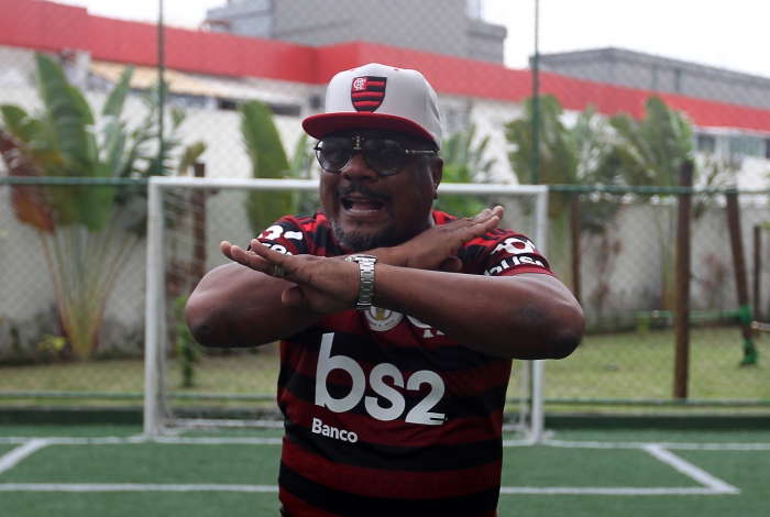 Marcao, pai e empresario de Gerson, reforçará a torcida do Flamengo m Lima