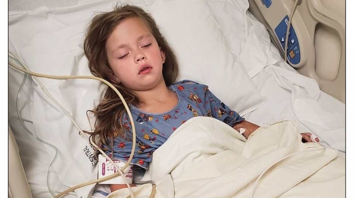 Celeste Gravenmeier caiu da cama com a escova de dente na boca, perfurando a garganta - Reprodução/Daily Mail