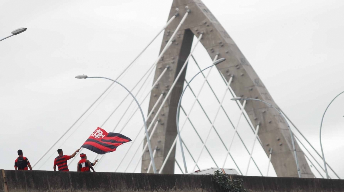 Torcedores invadiram a Ilha do Governador
