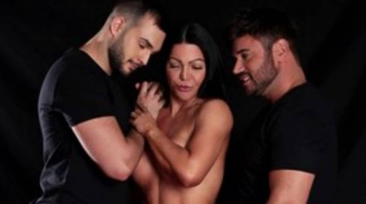 Simone Poncio fez fotos nua com casal gay