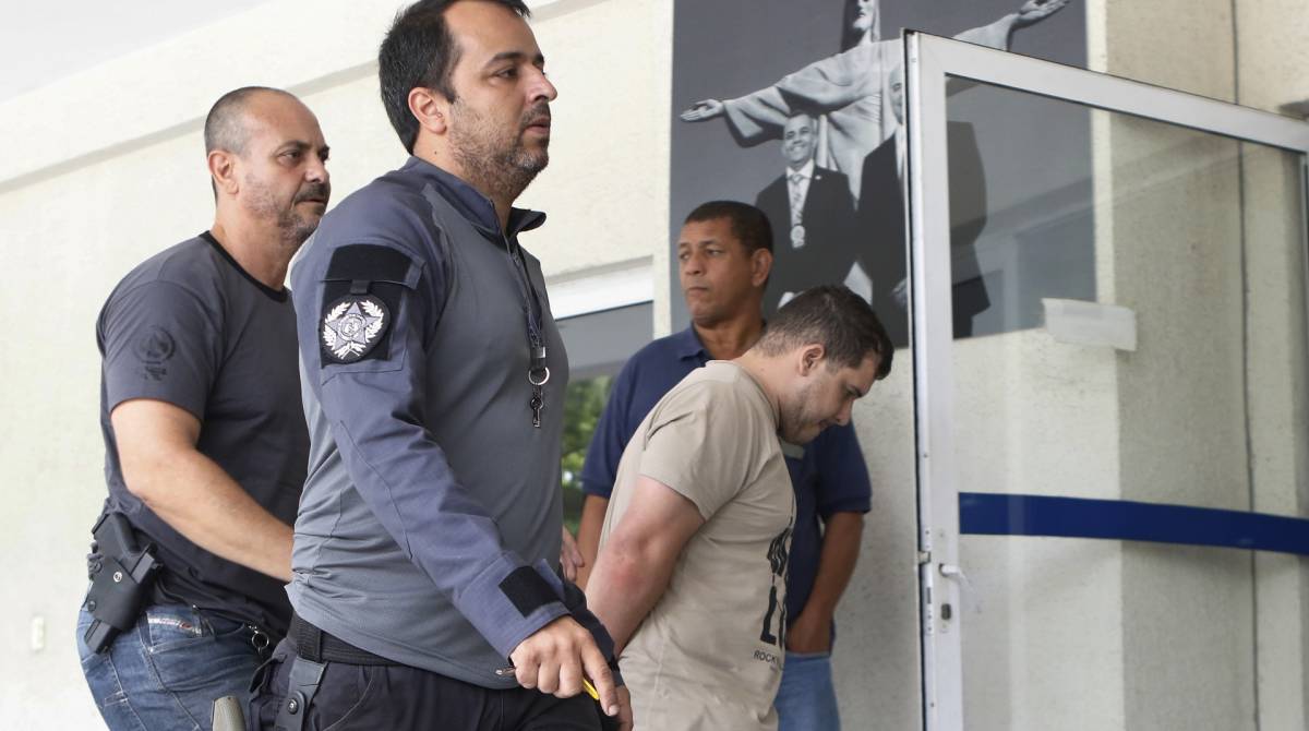 Presos da opera&ccedil;&atilde;o foram levados para a Cidade da Pol&iacute;cia