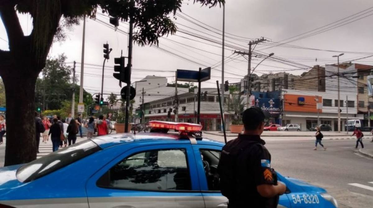 Tabela do Regime Adicional de Serviço (RAS) de policiais militares foi atualizada em maio deste ano - Divulgação PMERJ