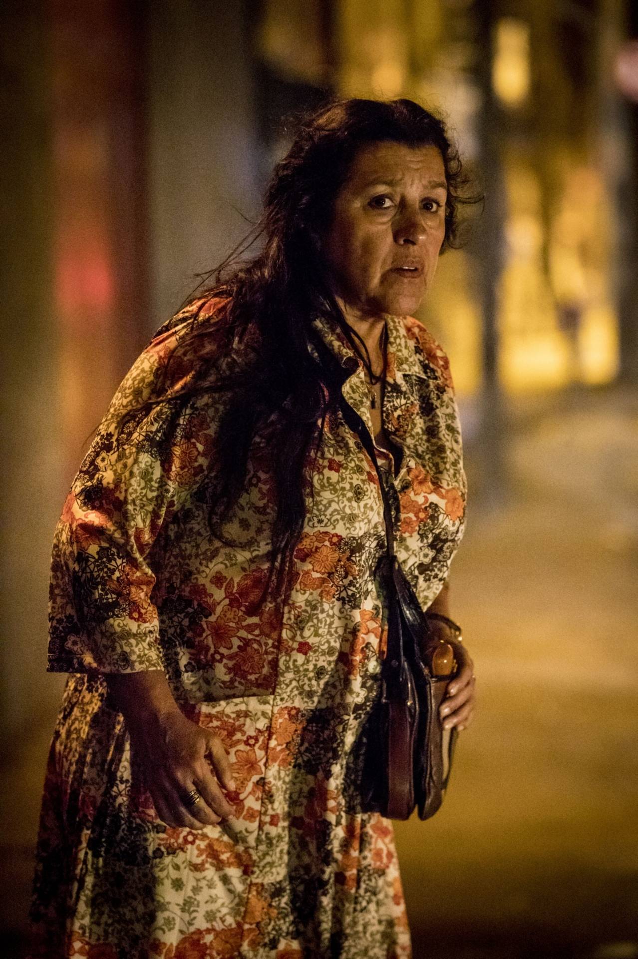 Lurdes (Regina Casé)