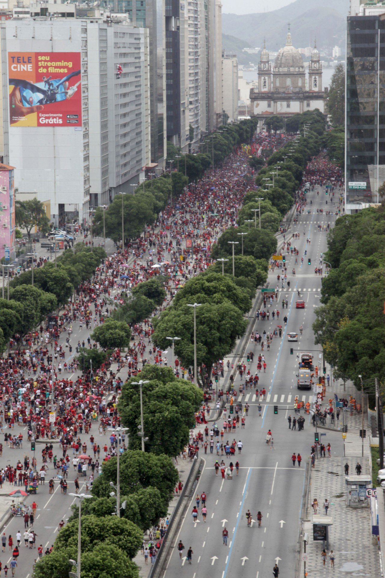 El Ayuntamiento podrá cerrar las calles del centro de Río el domingo en celebración del Flamengo |  Rio de Janeiro