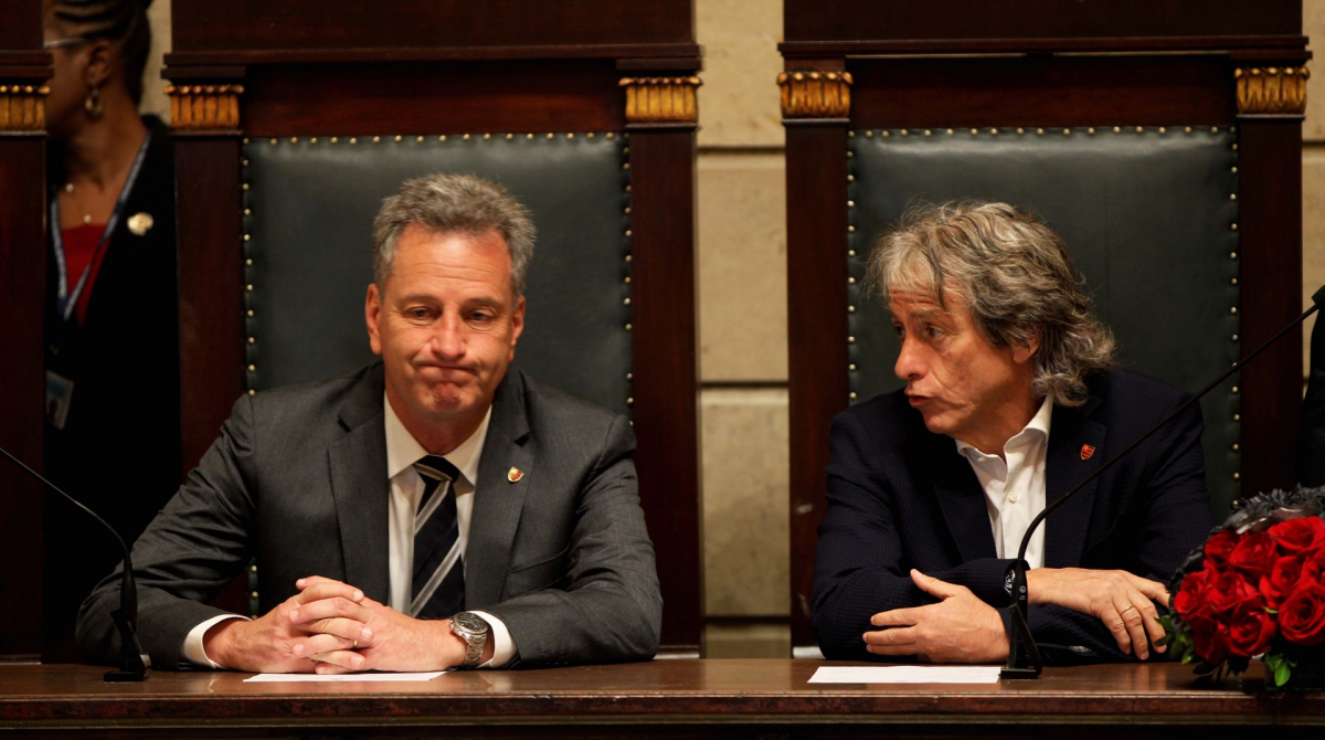 Jorge Jesus recebe título de cidadão do rio na Câmara de Vereadores do Rio de Janeiro.   Estefan Radovicz / Agência O Dia              CIDADE,RIO,FUTEBOL,ESPORTES,HOMENAGEM,CÂMARA
      Byline