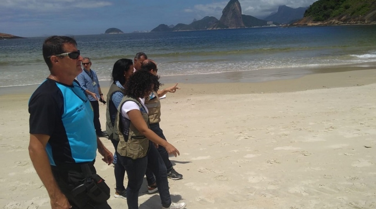 Guardas municipais de Niterói participam de treinamento para possível retirada de óleo das praias - Divulgação