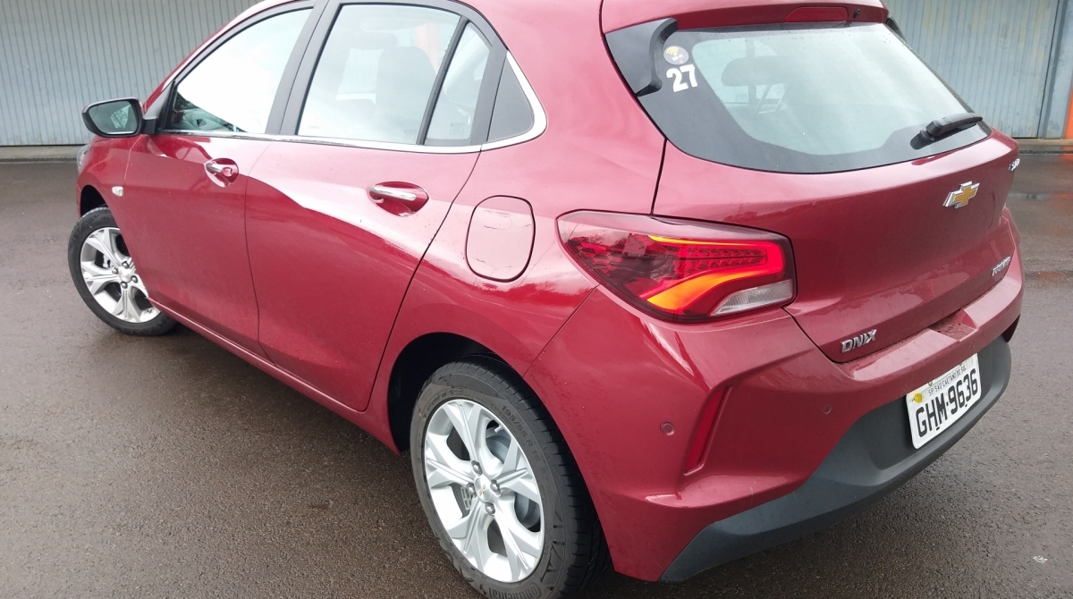 Novo Onix eleva o nível dos hatchs e entrega comportamento exclusivo