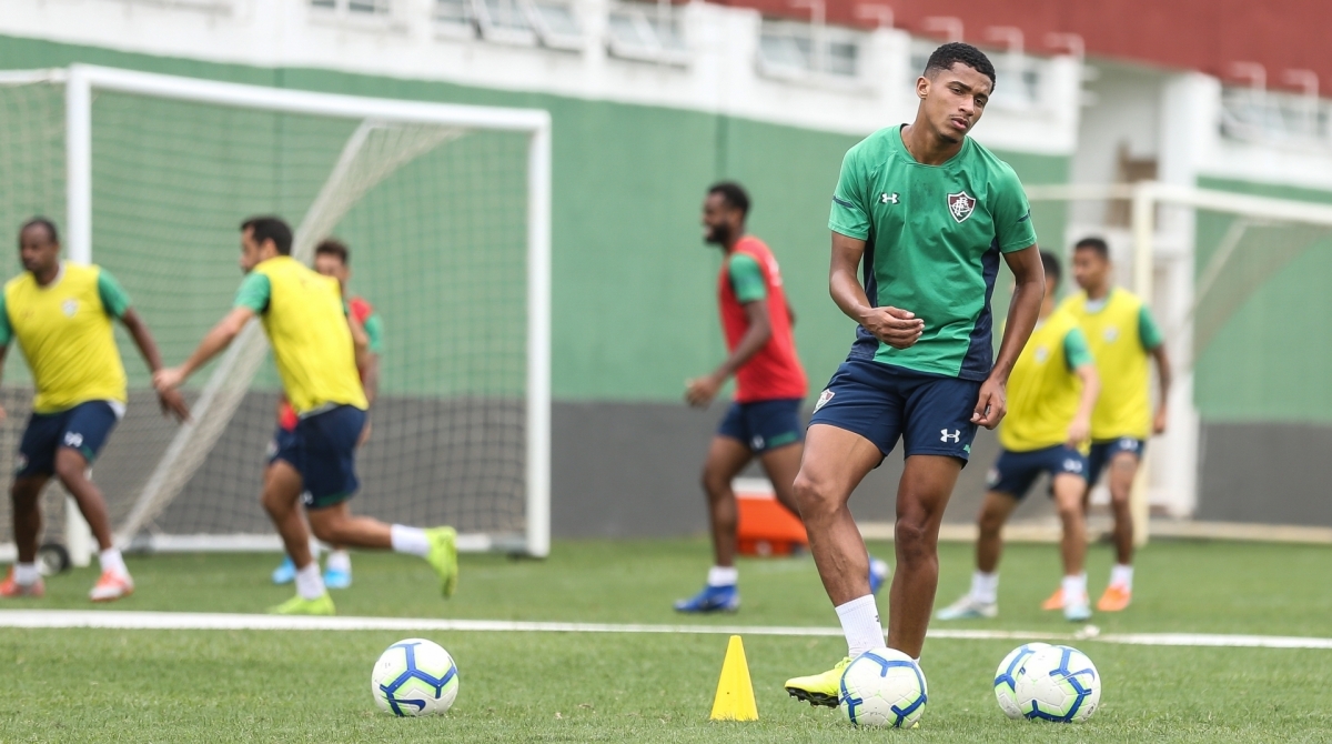 Marcos Paulo no treino do Fluminense - LUCAS MERÇON / FLUMINENSE