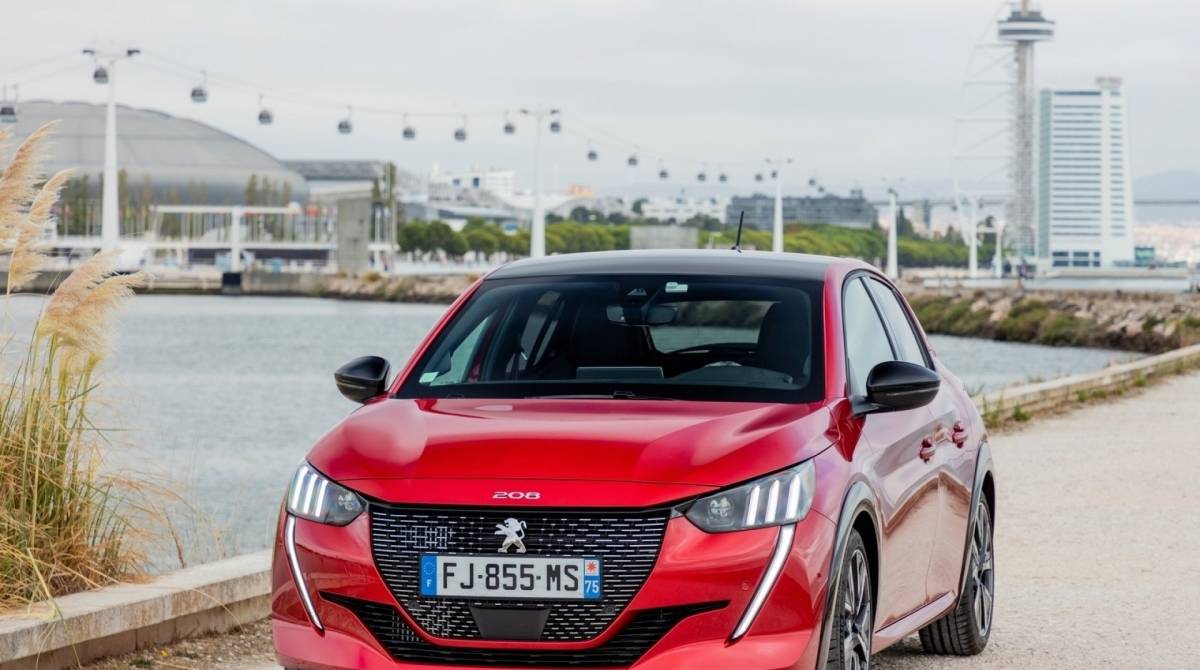 Novo Peugeot 208