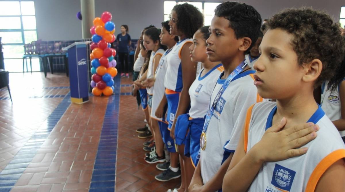 Os alunos participaram orgulhosos do encerramento do evento