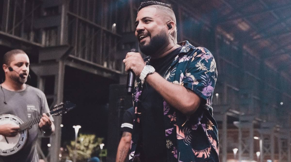 O Grupo Clareou vai apresentar seu repertório de sucessos no palco montado em Madureira para o show da virado do ano