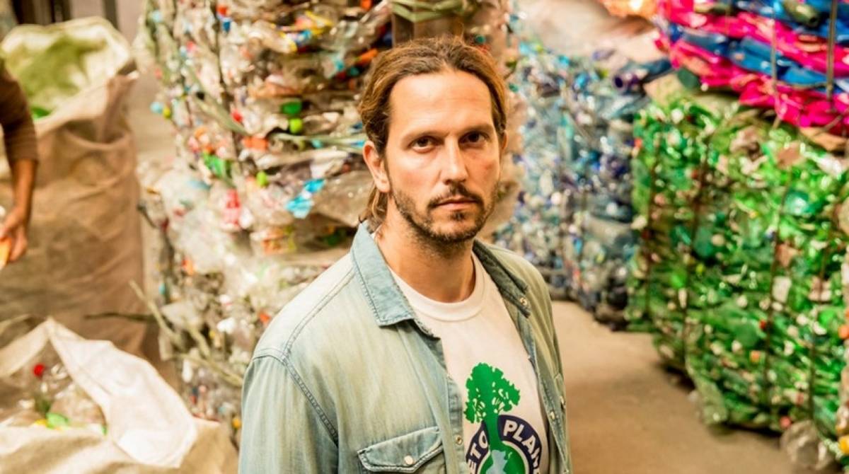 Davi (Vladimir Brichta) em Amor de Mãe