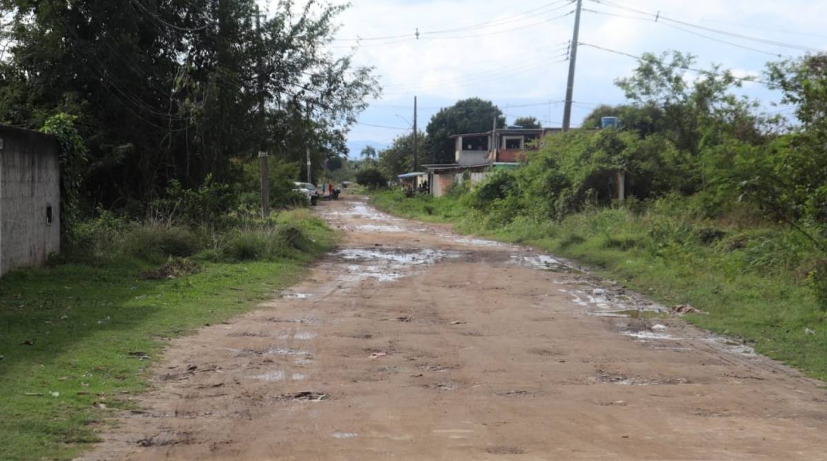 Ruas do bairro KM 32, em Nova Iguaçu