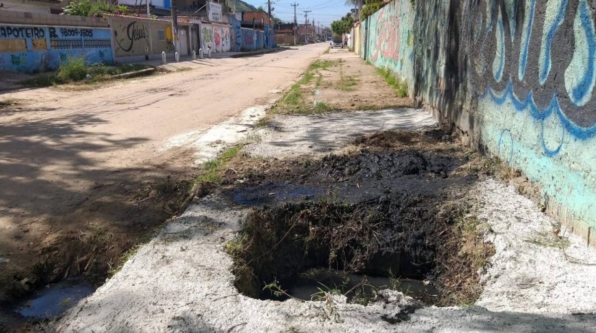 Ruas do bairro KM 32, em Nova Iguaçu