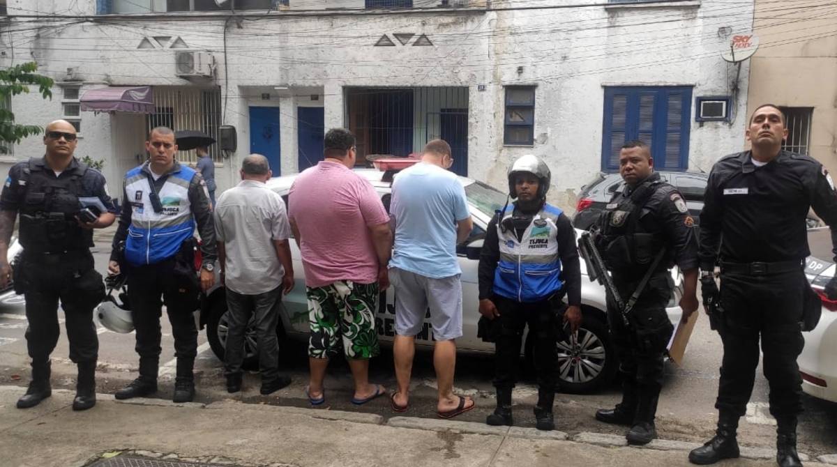 O grupo foi preso por agentes do Tijuca Presente, após flagrante da central de monitoramento de agências - Divulgação / Tijuca Presente
