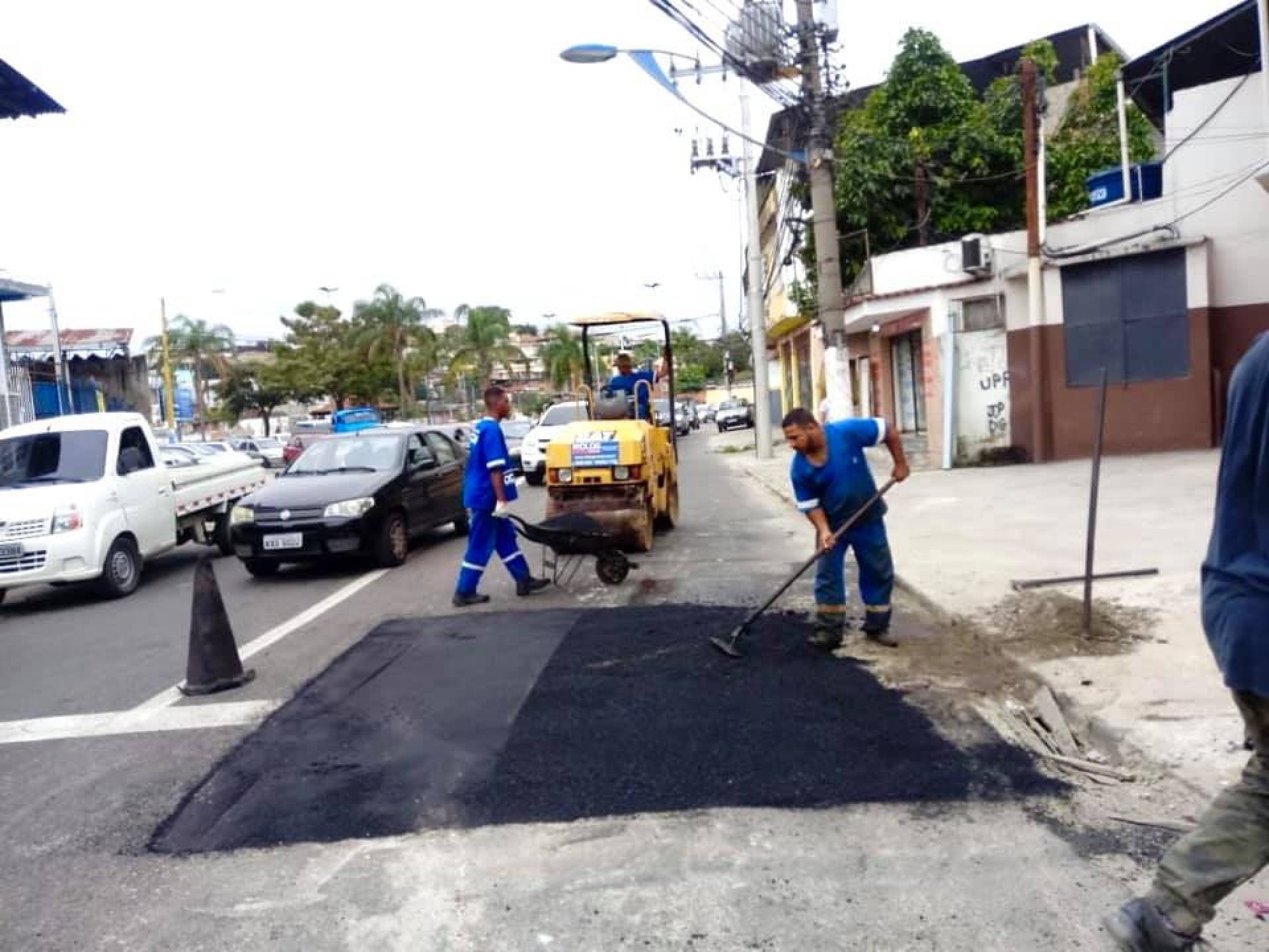 Duque de Caxias faz melhorias nos bairros