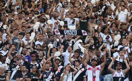 Prefeitura libera público para jogo do Vasco como evento-teste, no domingo