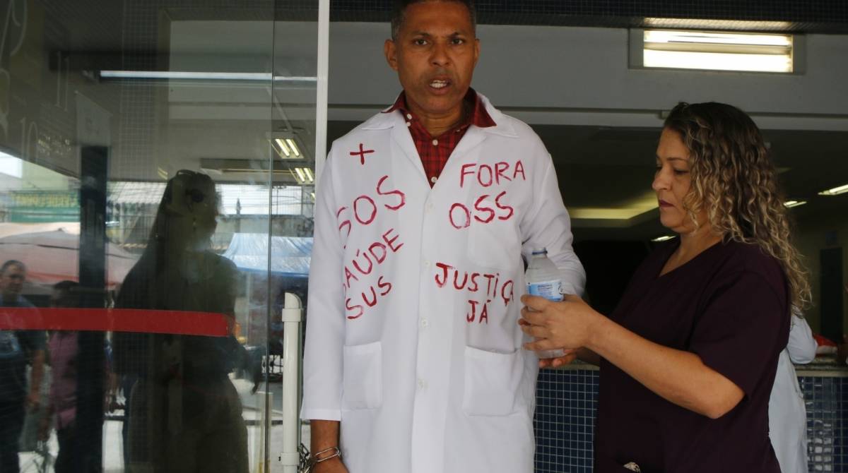 Rio de Janeiro - RJ  - 09/12/2019 - Geral - Crise na saúde do Rio de Janeiro - Funcionarios e pacientes falam sobre as pessiams condiçoes do Hospital Municipal Albert Schweitzer, em Realengo, zona oeste do Rio - na foto, Andre Luiz Prazeres  -  Foto Reginaldo Pimenta / Agencia O Dia