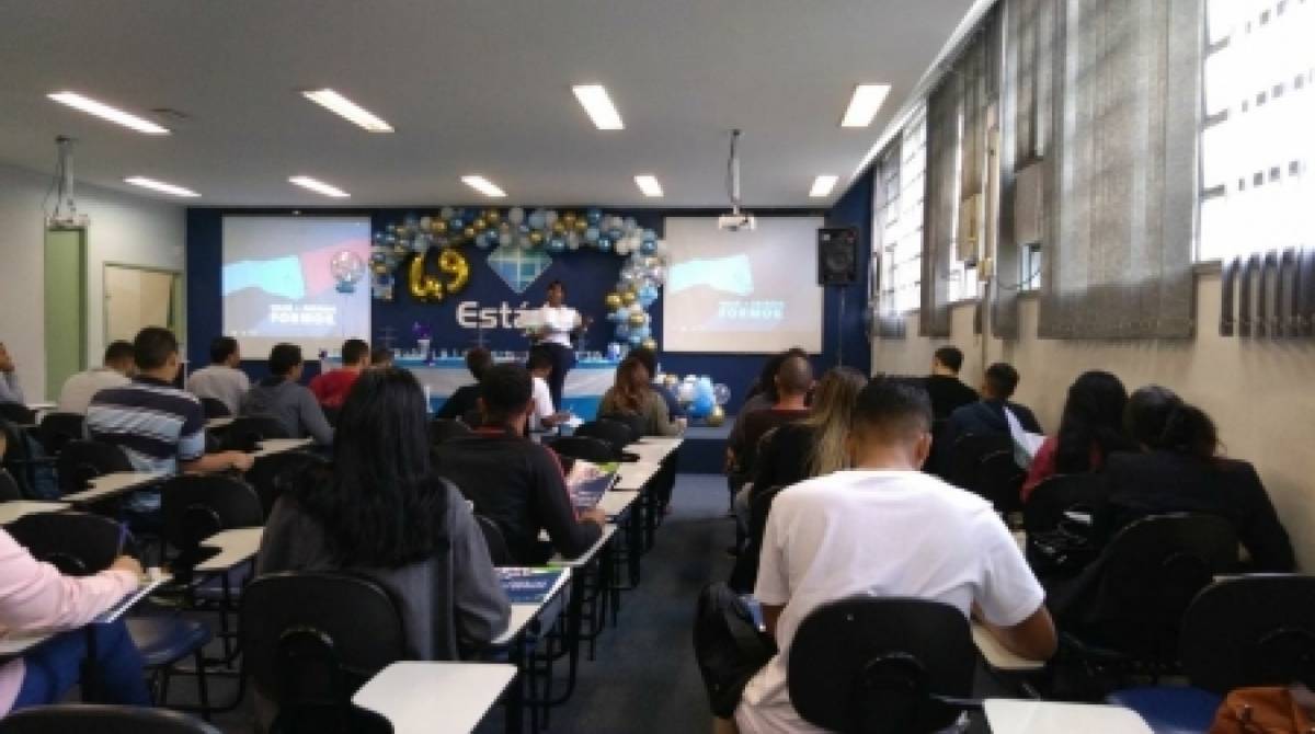 Duque de Caxias forma parceria com a Estácio de Sá e oferece descontos para servidores - Divulgação