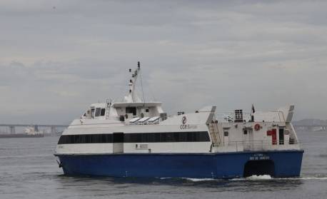 Moradores de Paquetá denunciam circulação de barcas sem ar-condicionado em meio ao calor extremo