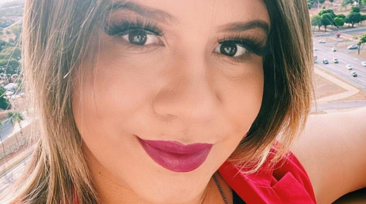 Mar&iacute;lia Mendon&ccedil;a