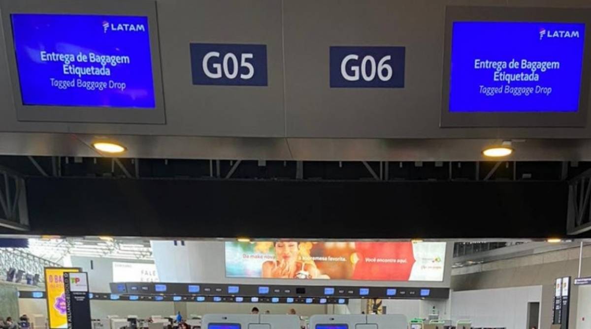 Latam implementa serviço de autoatendimento para despacho de bagagens no Galeão - Divulgação