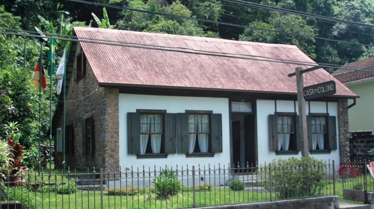 Espaço lança hoje identidade visual e comunicação mais didática