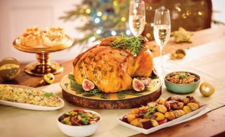 Pesquisa aponta que 71% dos cariocas pretendem gastar até R$ 250 nas compras da ceia de Natal