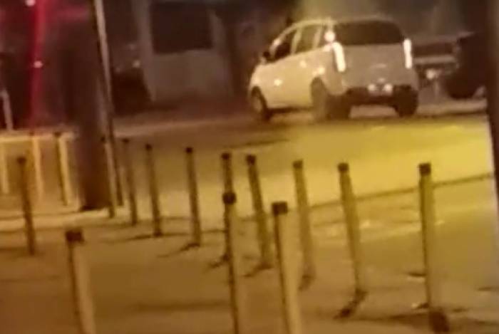 Vídeo flagra carro que teria participado de operação no Dendê