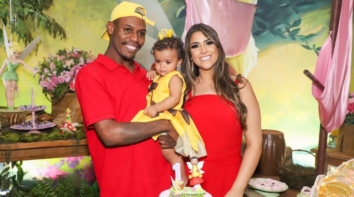 Mc Kekel faz festão para celebrar um ano da filha  - Divulgação