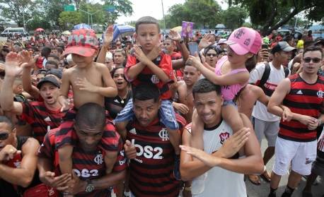 Cientista afirma que torcedores do Flamengo sofreram menos a pandemia do que rivais