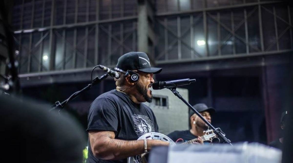 Tiee no Samba da Feira